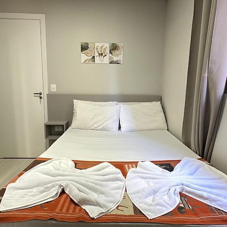 4- Studio Para Casal. Otima Localizacao Куритиба Екстериор снимка