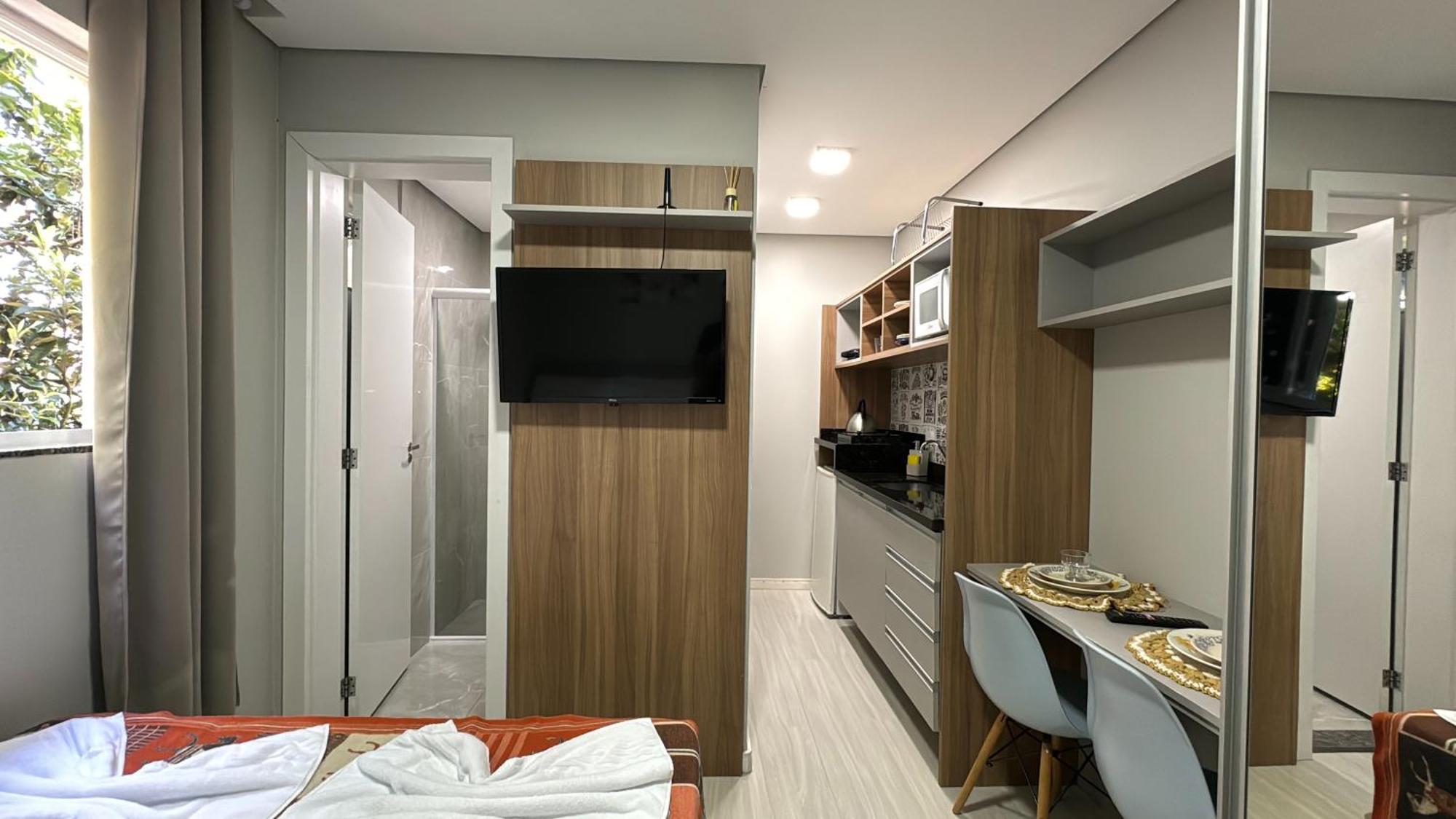 4- Studio Para Casal. Otima Localizacao Куритиба Екстериор снимка